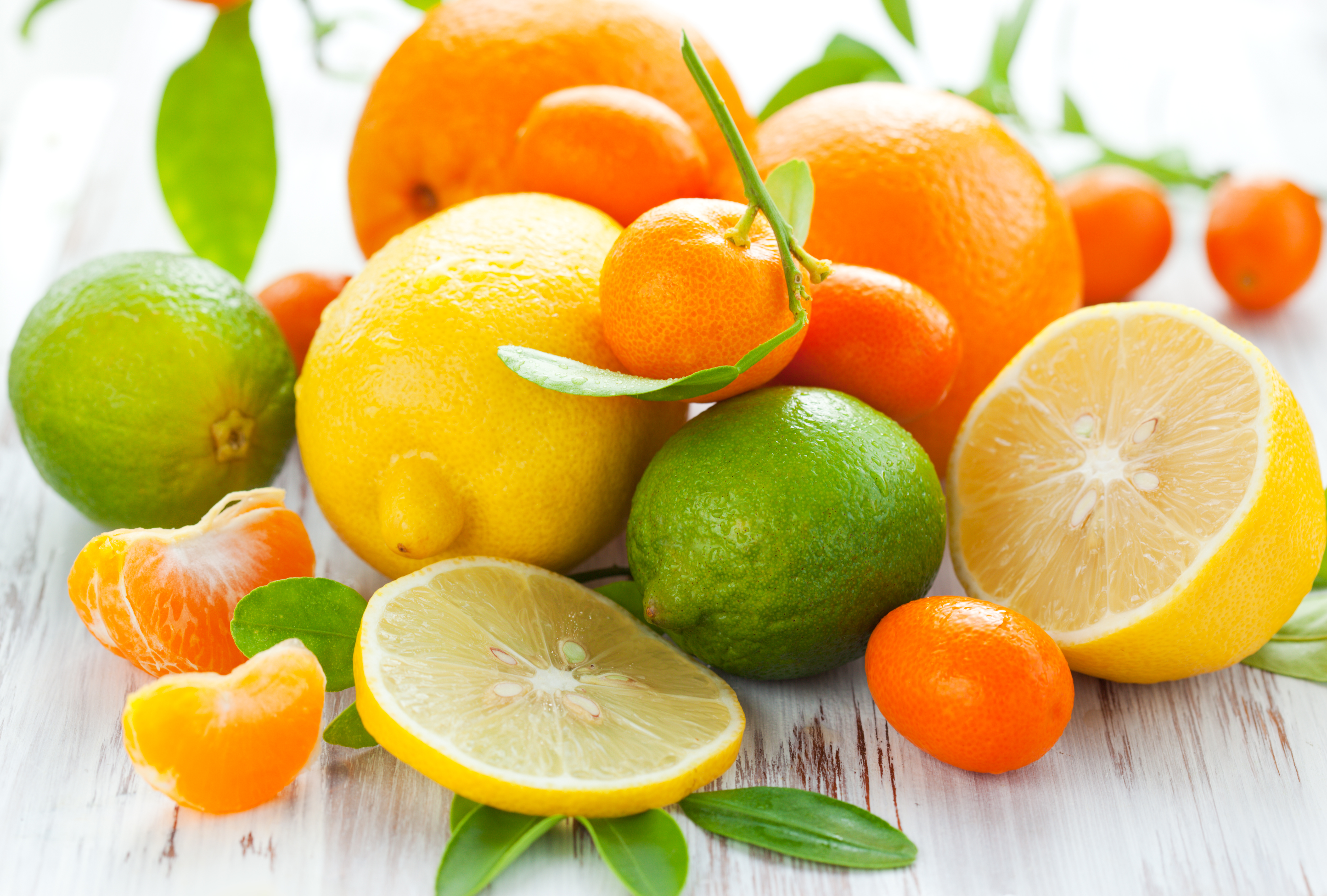 Frutas cítricas evitam pedras nos rins?