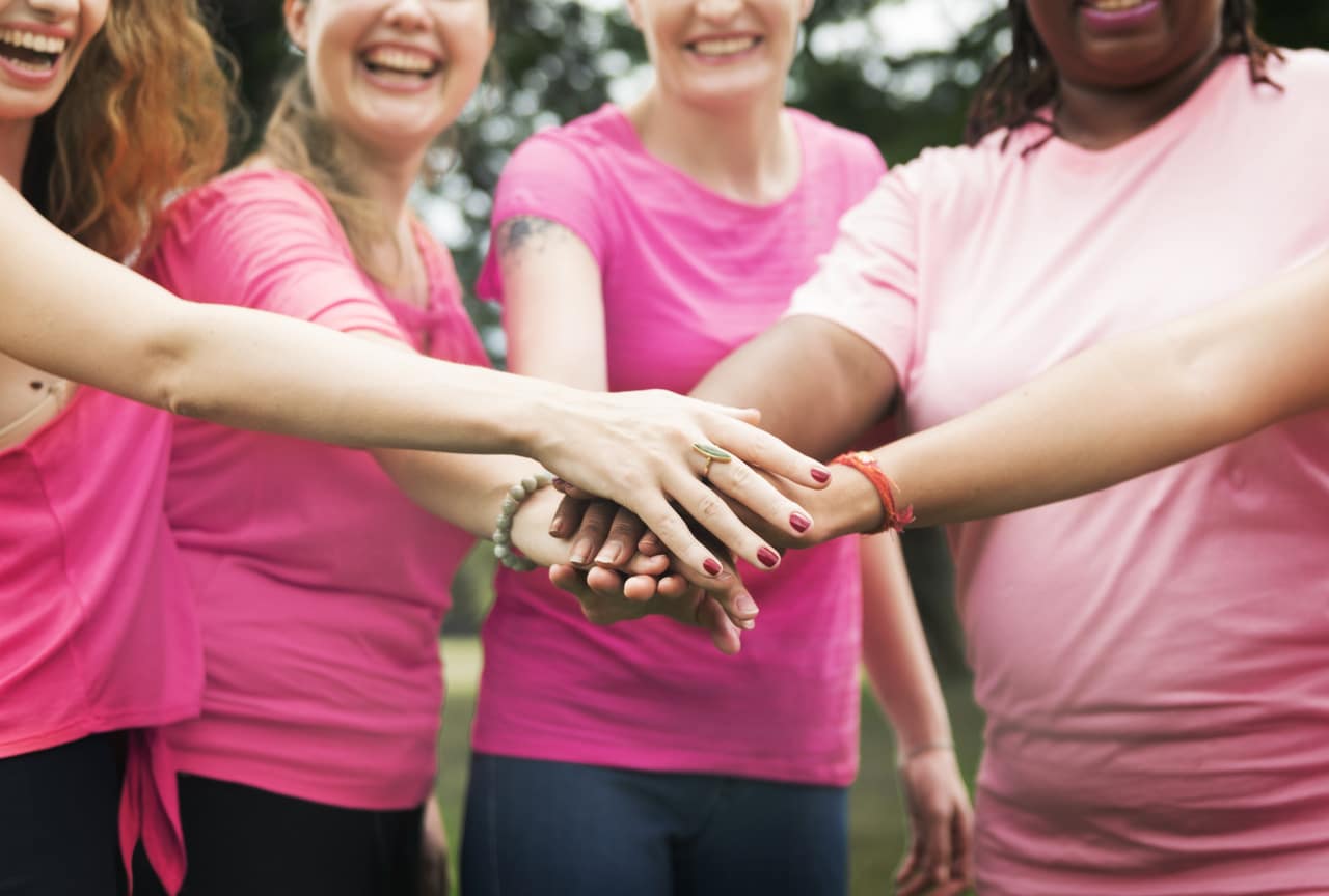 Campanha Outubro Rosa: conheça a importância da Urologia para a saúde da Mulher