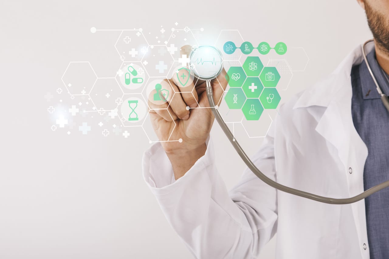 Dia do médico: conheça a importância do acompanhamento deste profissional